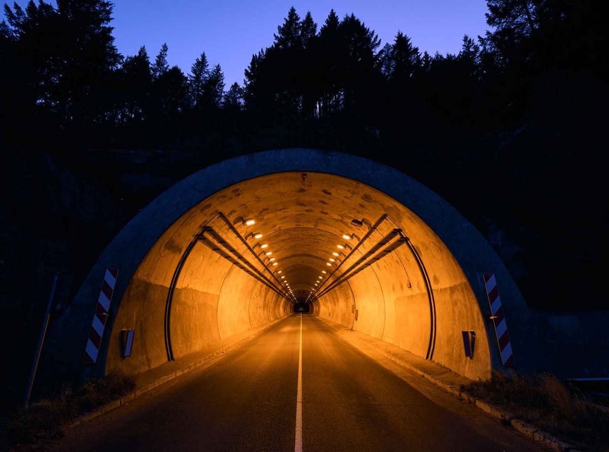 Driving Your Camper Through Alpine Tunnels: Essential Safety Tips