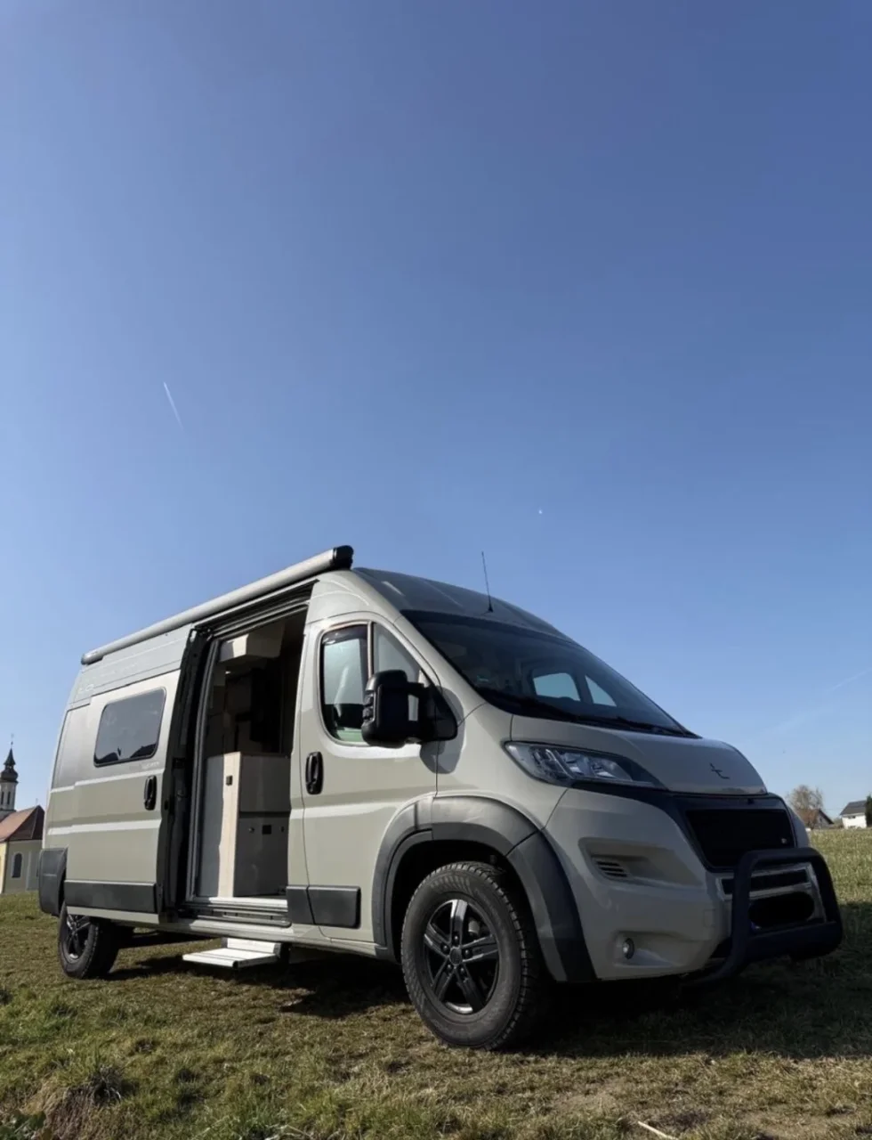 Tourne 435/ Luftfahrwerk/ 150Ah Lithium/ Winterpaket - Bild 4